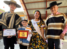 Campeonato_comunal_de_cueca_escolar_y_Universitaria__2.JPG