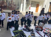 Visita_pedaggica_del_Kinder_D_a_la_institucin_de_bomberos_4.JPG